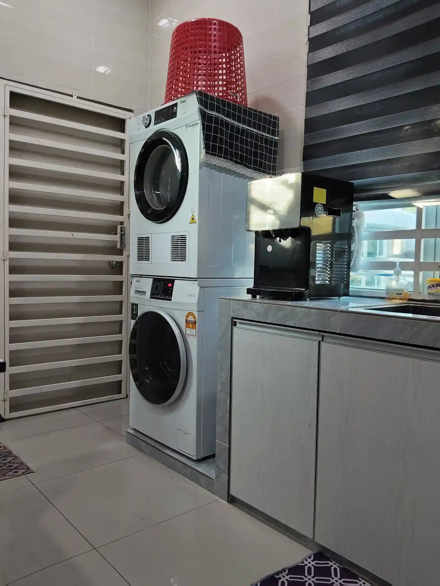 laundry-room